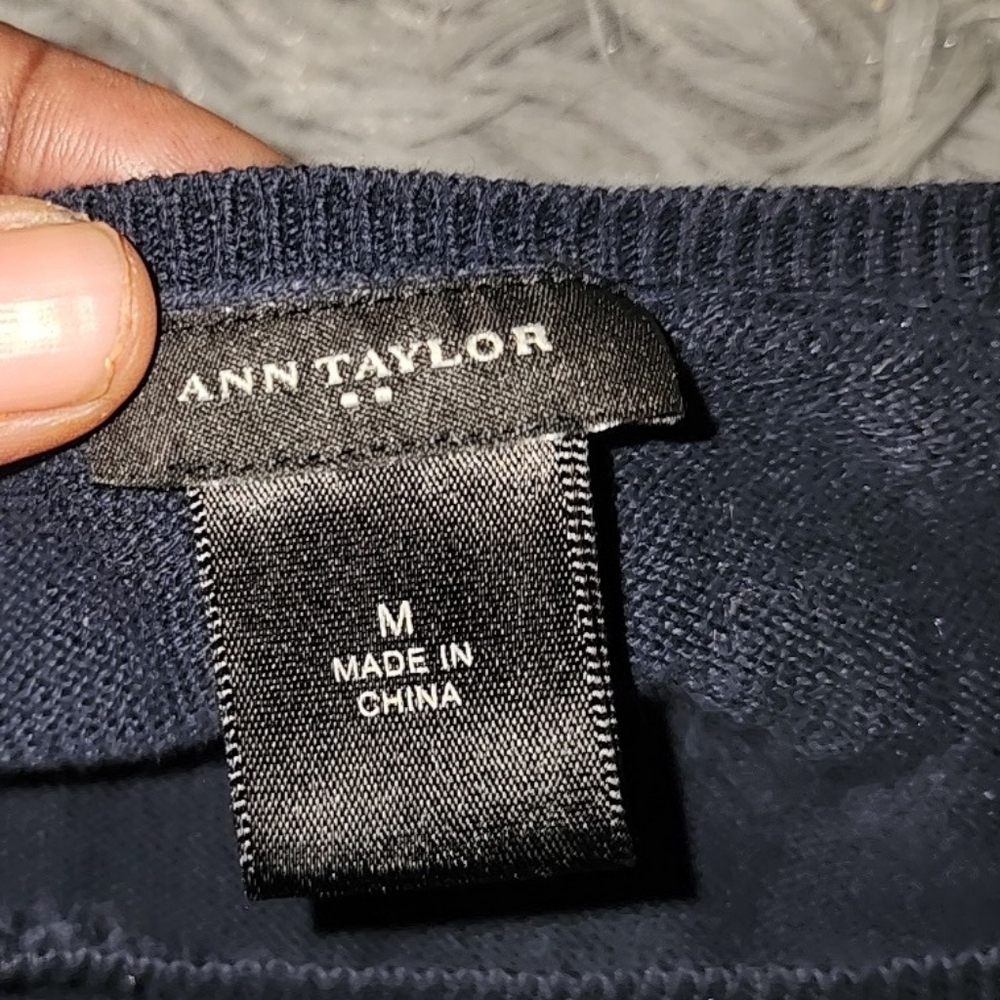 Ann Taylor Fox Intarsia Sweater 🦊 | Navy Knit | Size Medium - Picture 5 of 8